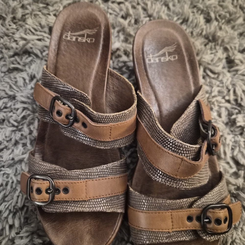 Dansko Leather Slide Heels Size 38 – Comfort Wooden Heel Sandals - Picture 2 of 6